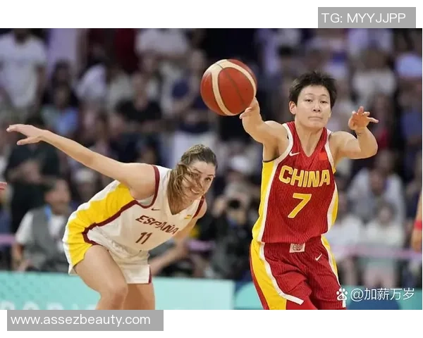 女选手勇闯男子顶级联赛历史性加盟引发广泛关注与讨论 女选手勇闯男子顶级联赛历史性加盟引发广泛关注与讨论